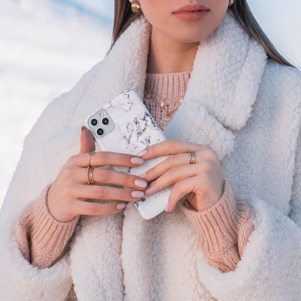 White Winter - Classy Marble iPhone 15 Case