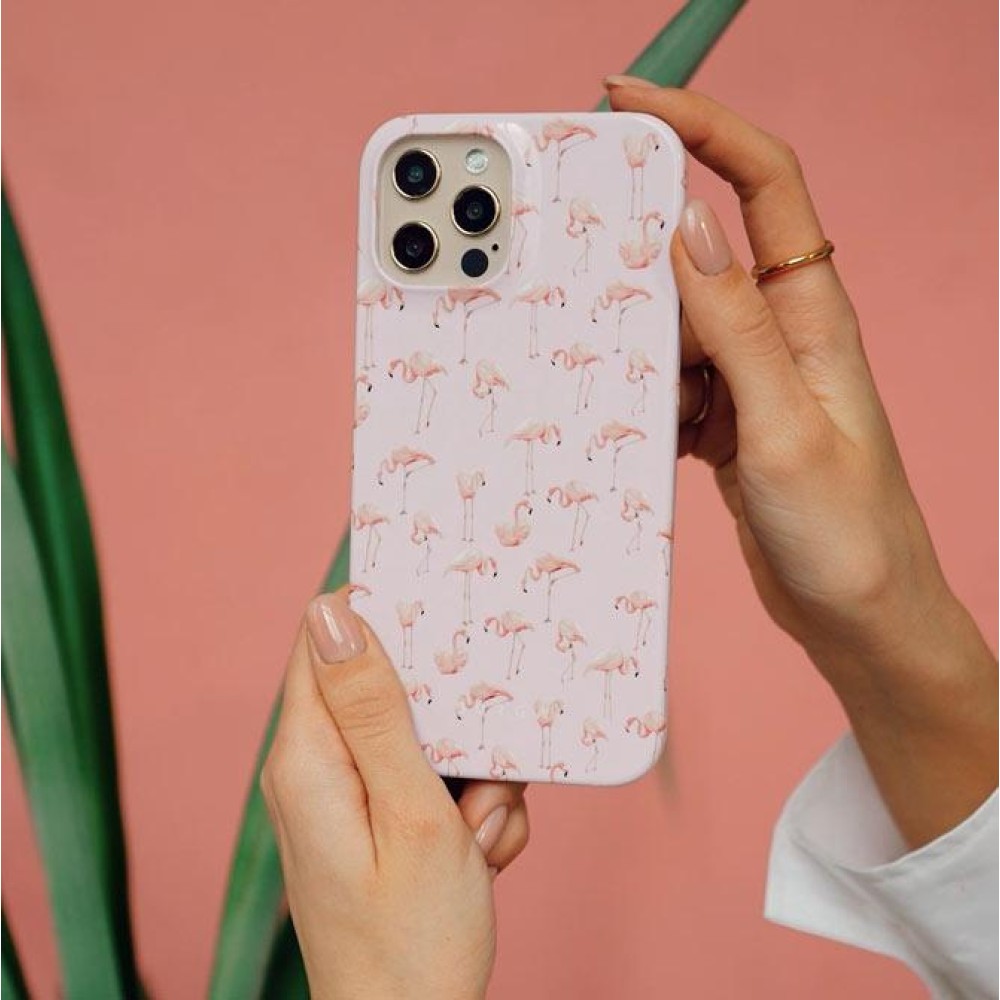 Nostalgic Pink - Flamingos iPhone 15 Case