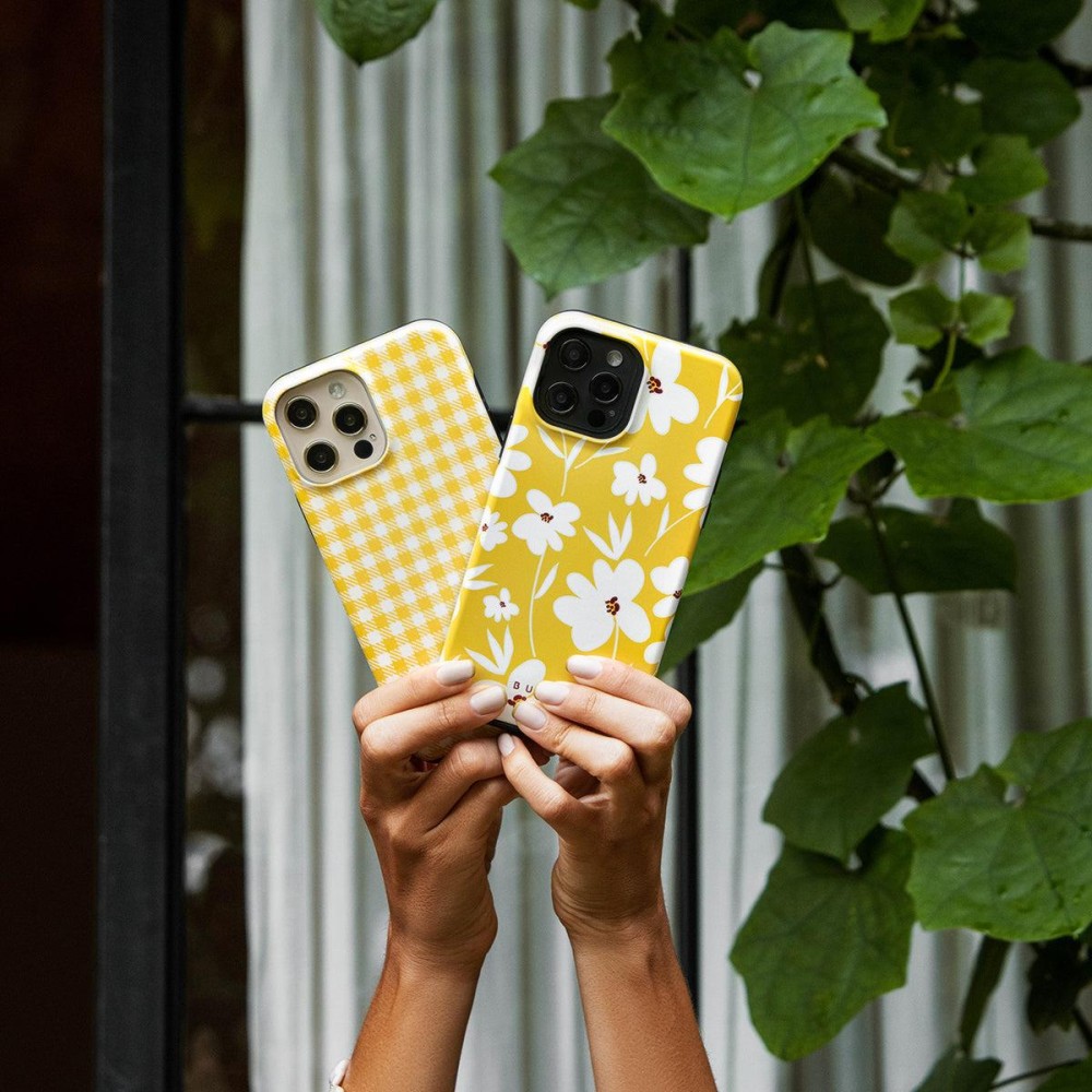 Tuscan Sun - Yellow Plaid iPhone 15 Case